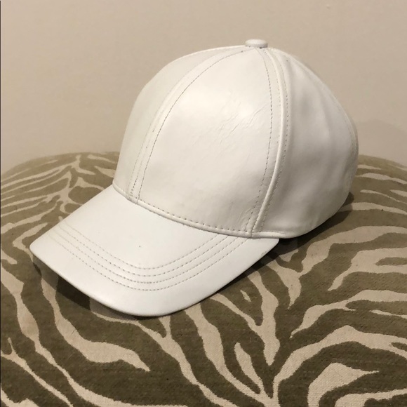 White leather cap- cowhide genuine leather - Picture 1 of 1